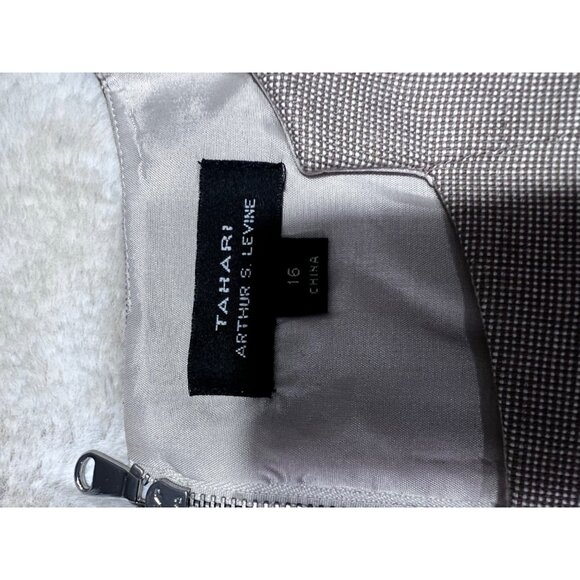 Tahari Arthur S. Levine Womens Brown Belted Sheath Dress Size 16 - Picture 3 of 5